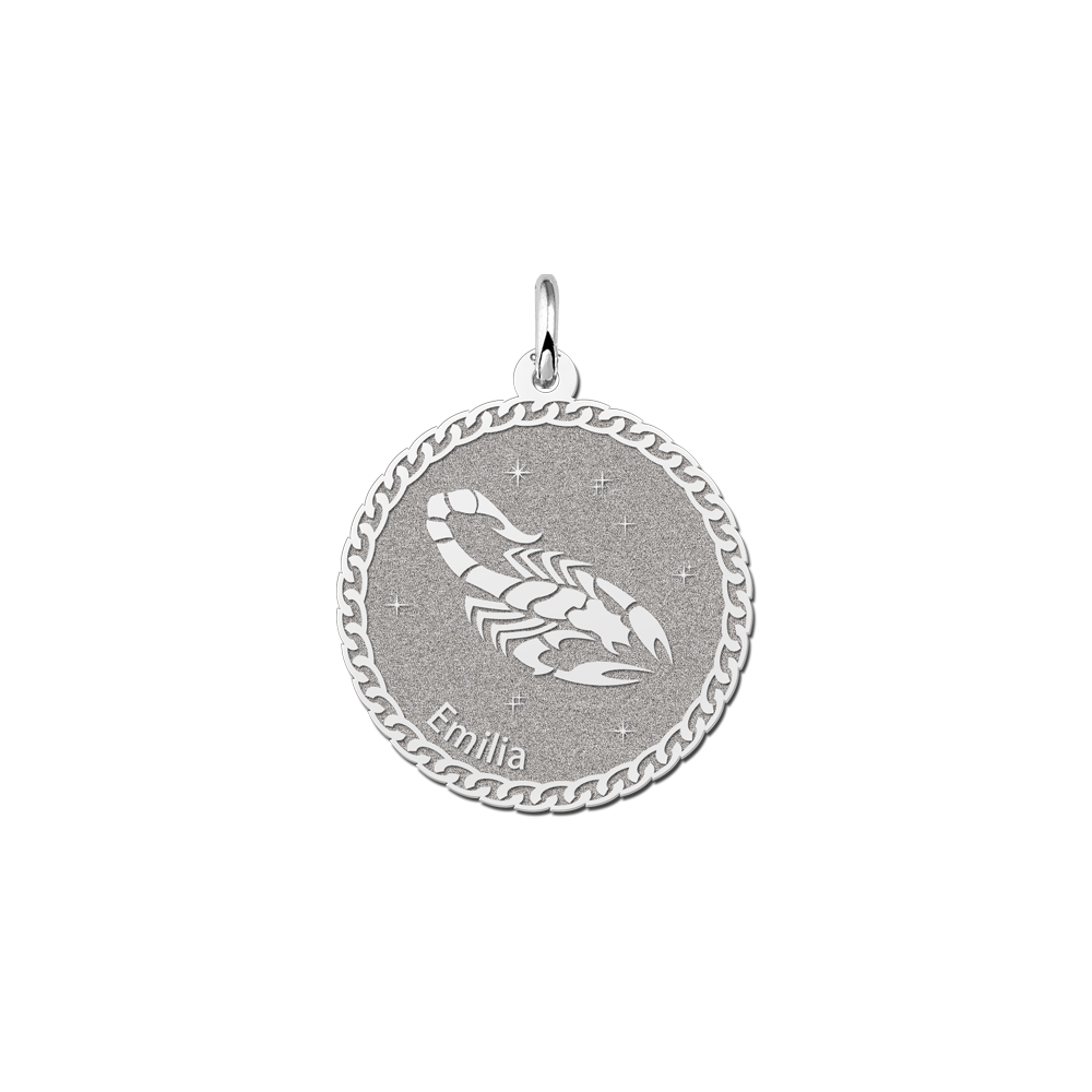 Colgante Redondo de Plata Signo del Zodiaco Escorpio con Grabado de Nombre