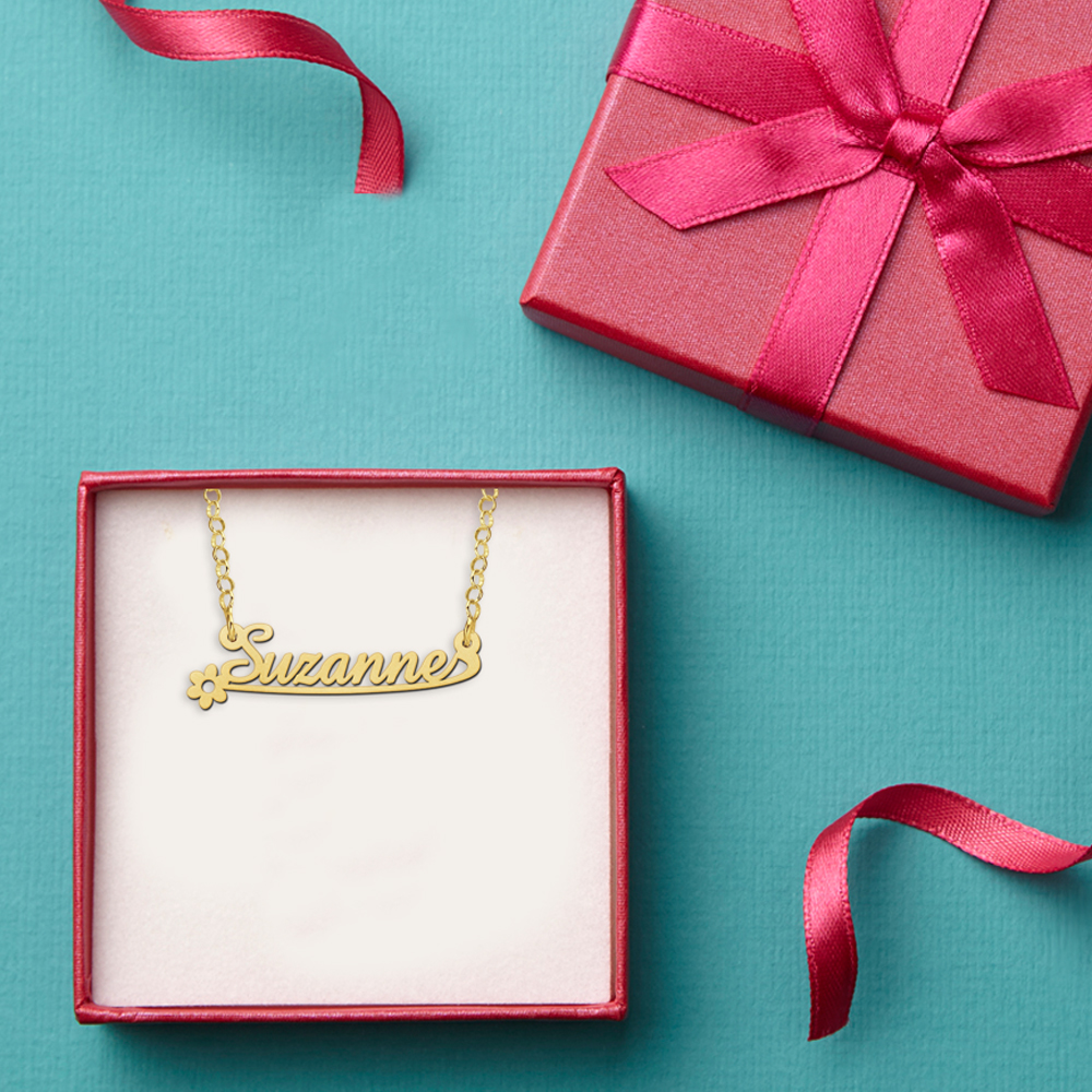 Collar de Oro con Nombre para Niñas, Modelo Suzanne