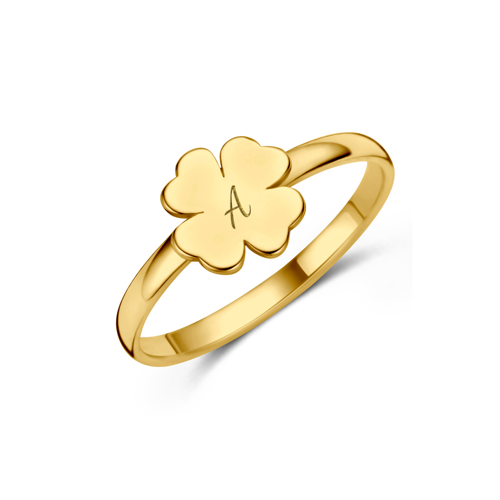 Anillo de oro con trébol e iniciales