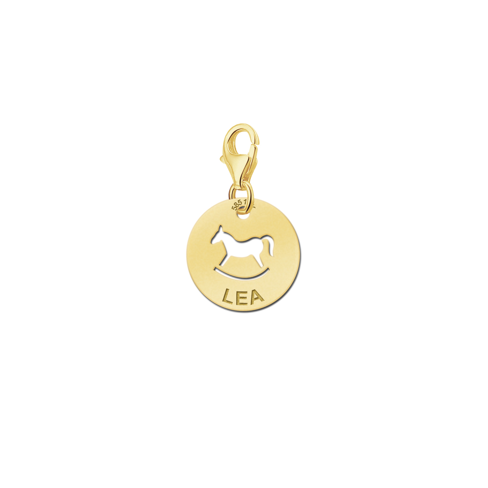 Dije de oro personalizado con figura de caballito balancín Dije de oro personalizado con figura de caballito balancín