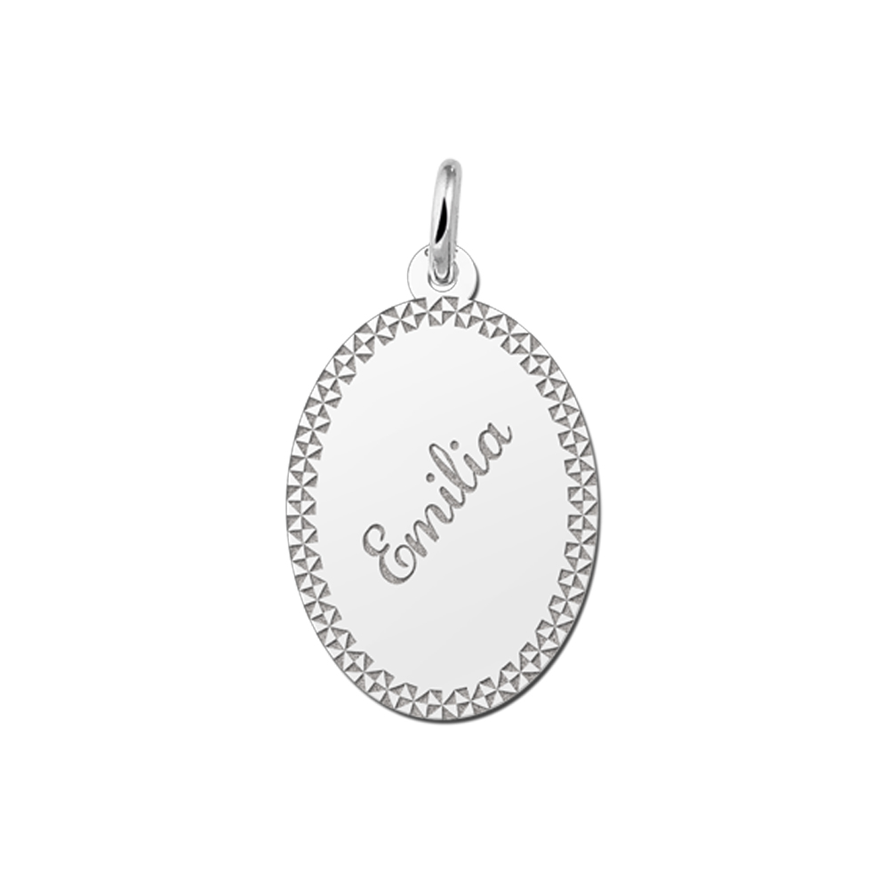 Colgante ovalado de plata borde & nombre