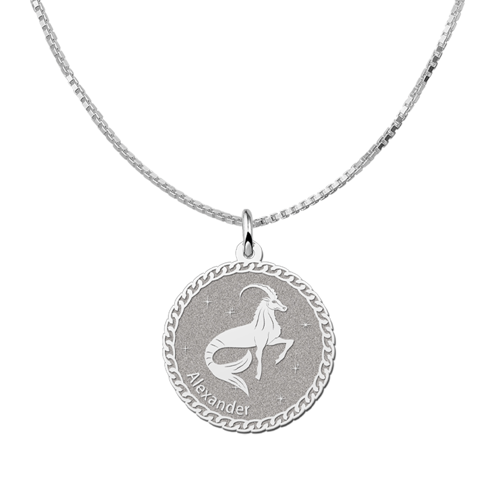 Colgante Redondo de Plata Signo del Zodiaco Capricornio con Grabado de Nombre