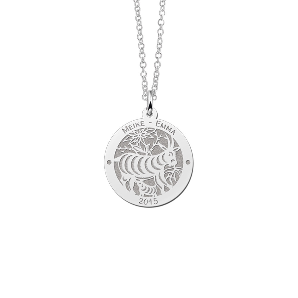 Colgante Redondo de Plata Signo del Zodiaco Chino Cabra con Grabado