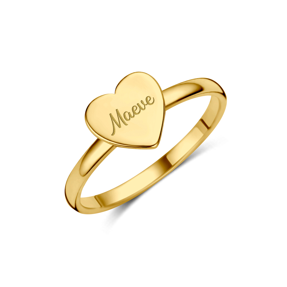 Anillo de oro con corazón y nombre
