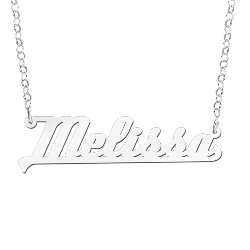 Modelo Melissa de collar de plata con nombre