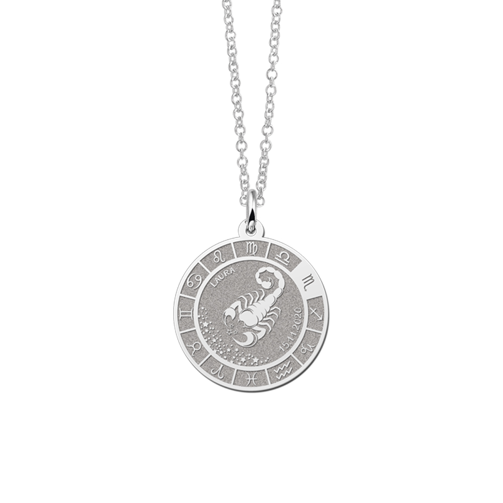Colgante Redondo de Plata Signo del Zodiaco Escorpio con Grabado