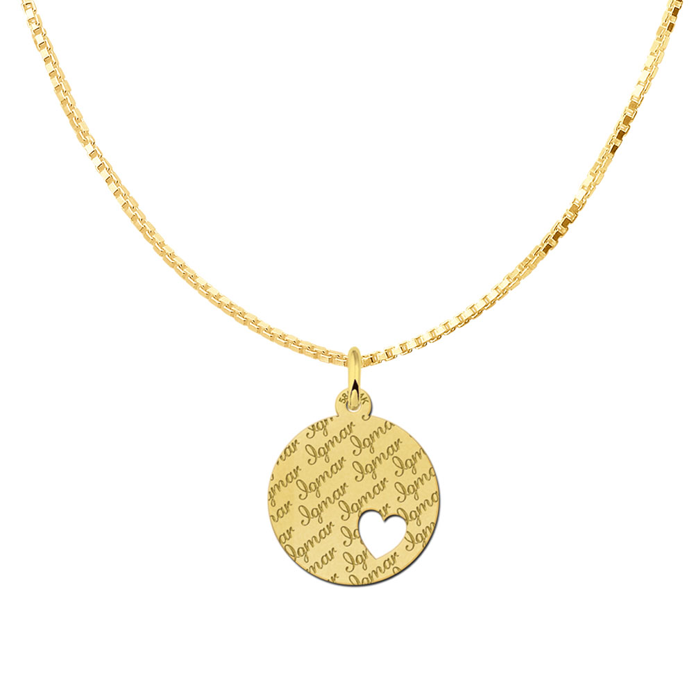 Colgante chapado en oro con nombre repetido y corazón