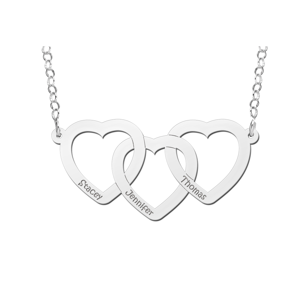 Collar de plata de tres corazones con nombre