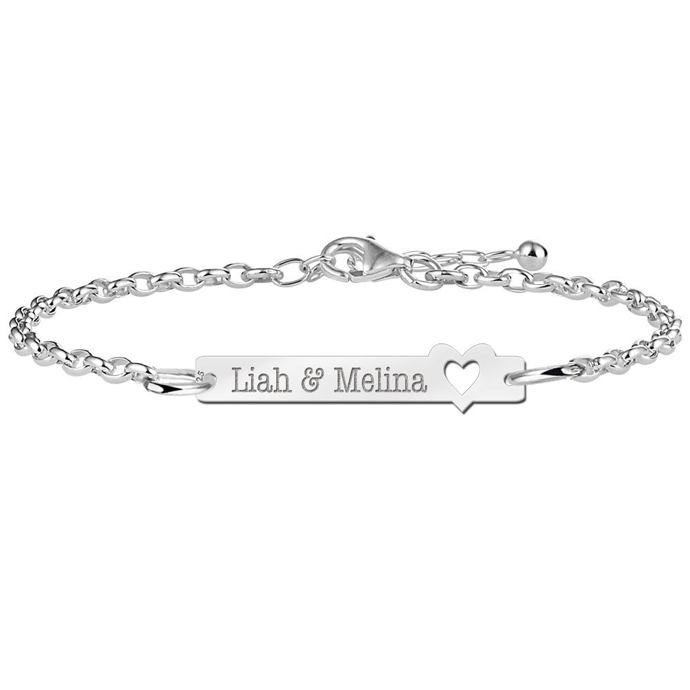 Pulsera de plata con grabado de nombre y corazón