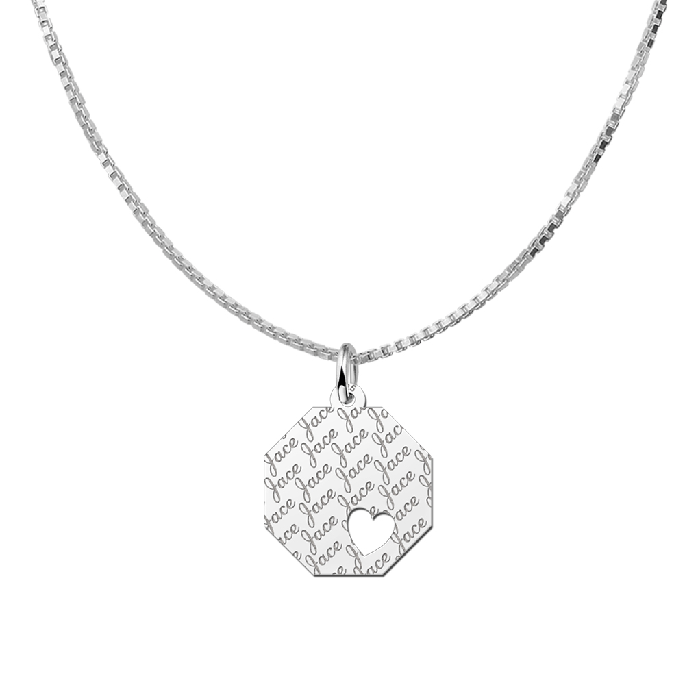 Colgante octogonal de plata con patrón de nombre y corazón
