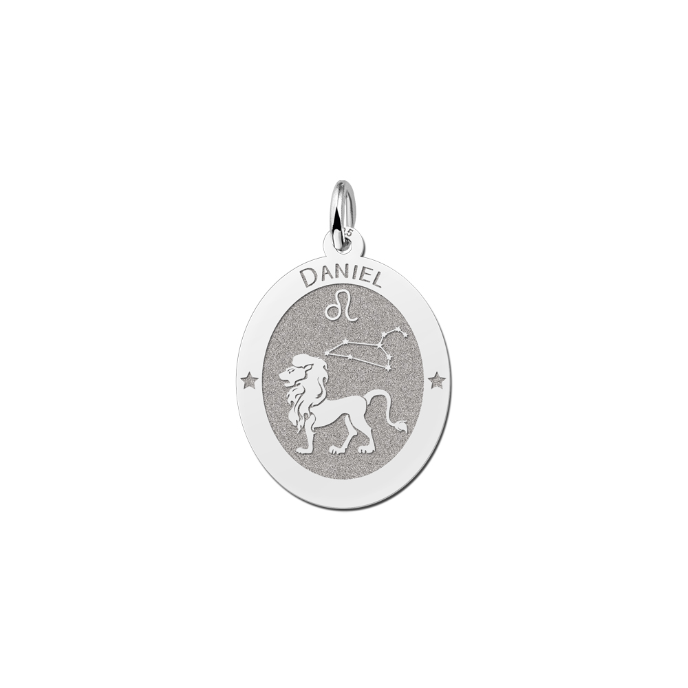 Colgante Ovalado de Plata Signo del Zodiaco Leo con Grabado de Nombre