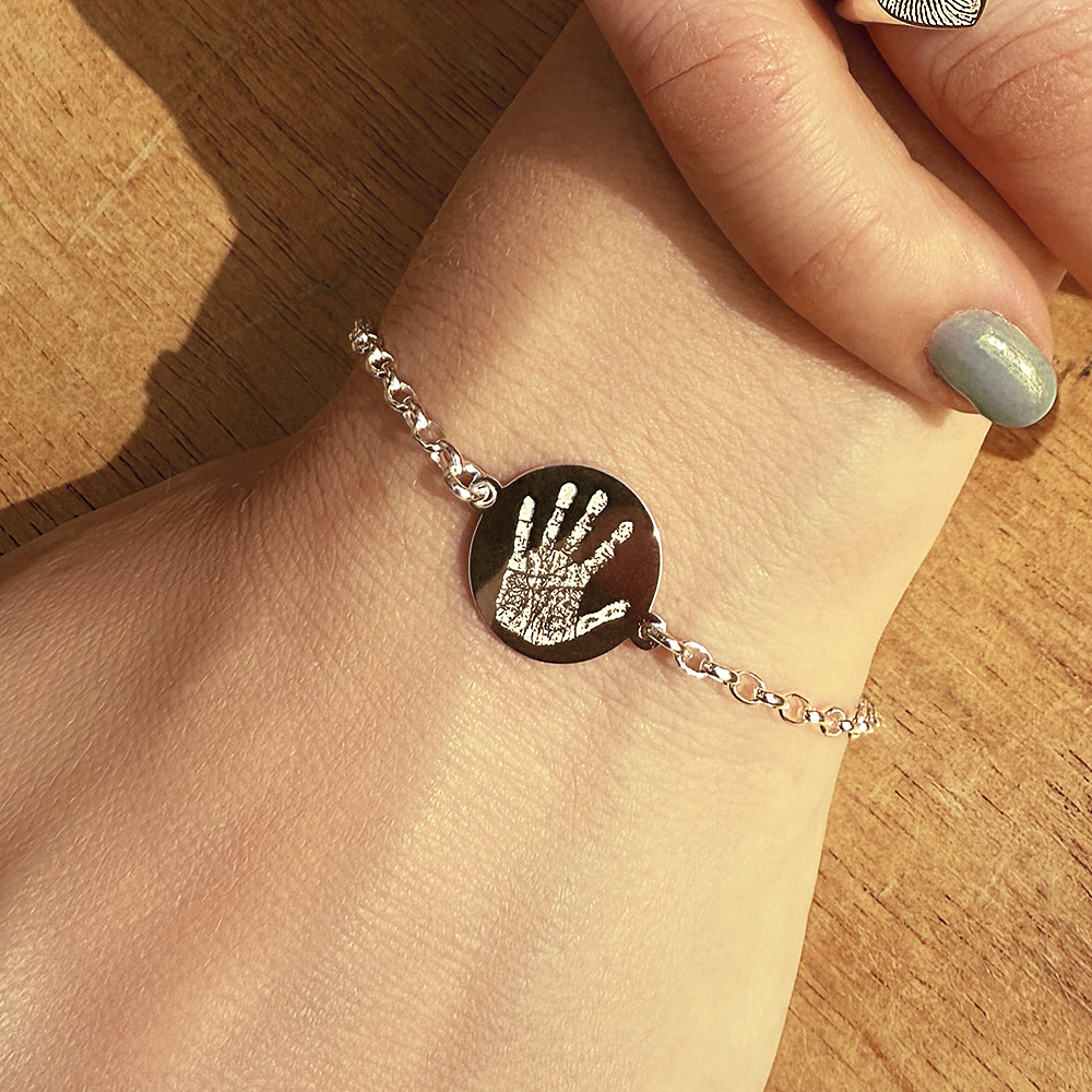 Pulsera de plata con medalla redonda de huella dactilar