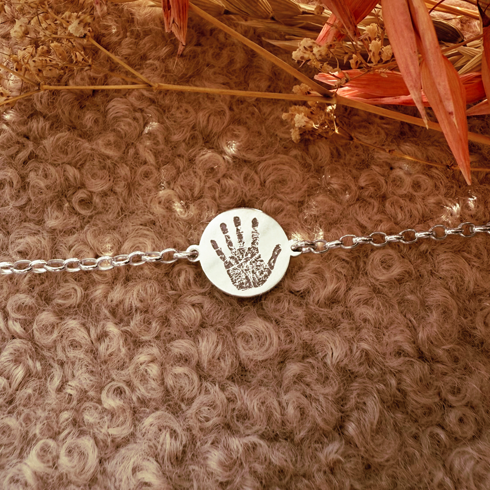 Pulsera de plata con medalla redonda de huella dactilar